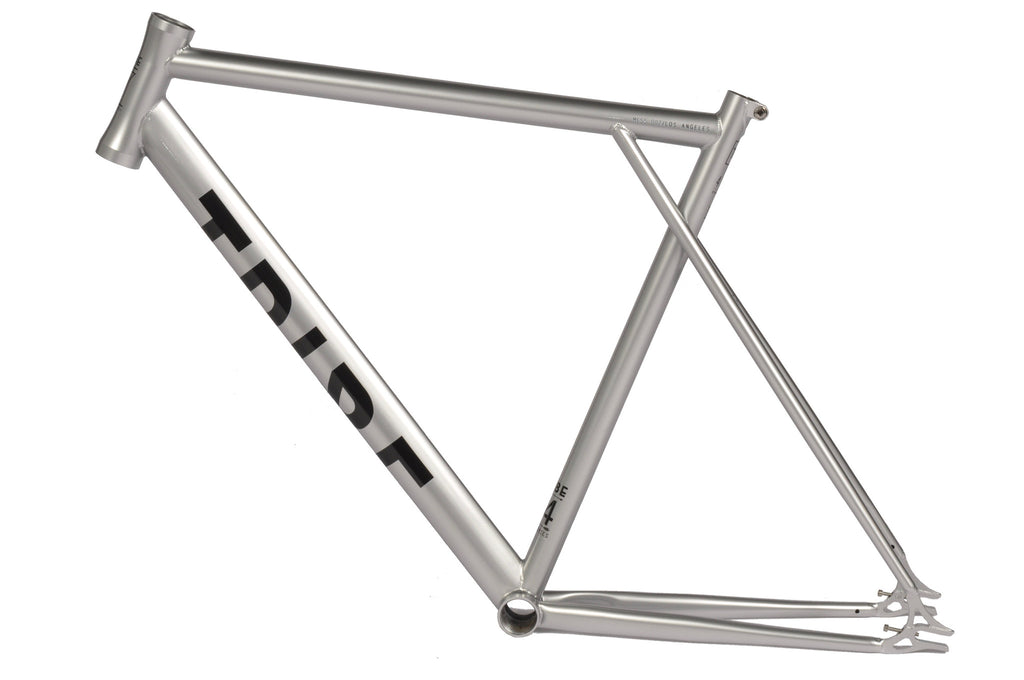 MESS 002 / FRAME / LA