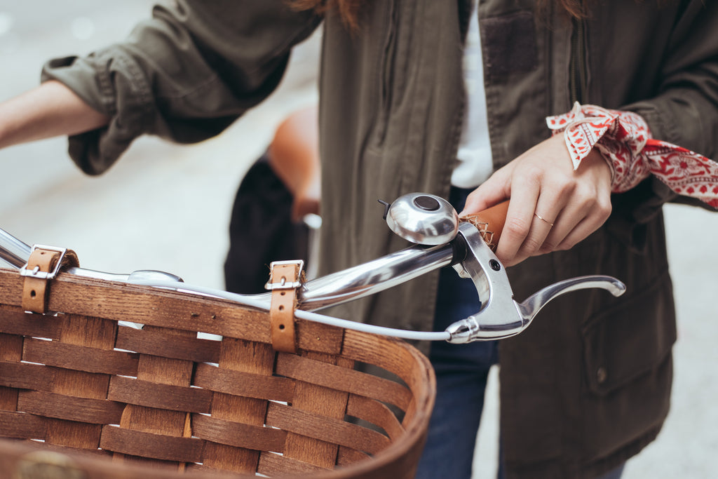 Tribe Bicycle Co City Series Omafiets Cruiser Bike Champagne Dutch Bike White