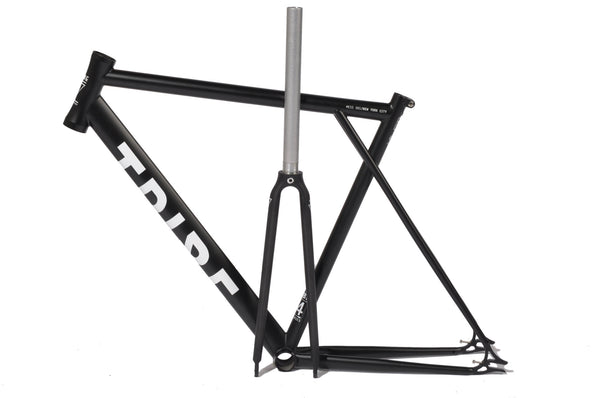 MESS 001 / FRAME / NY